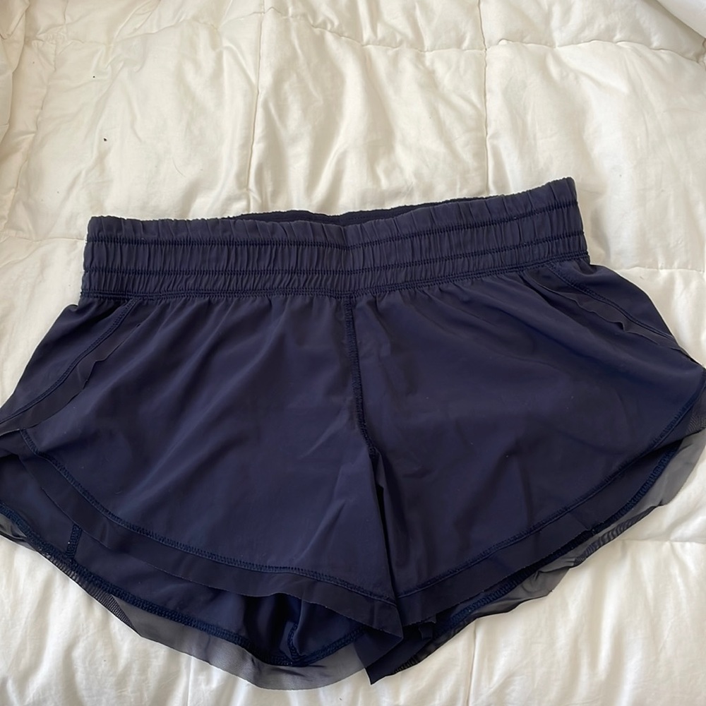 Size 6 Navy Lululemon Shorts